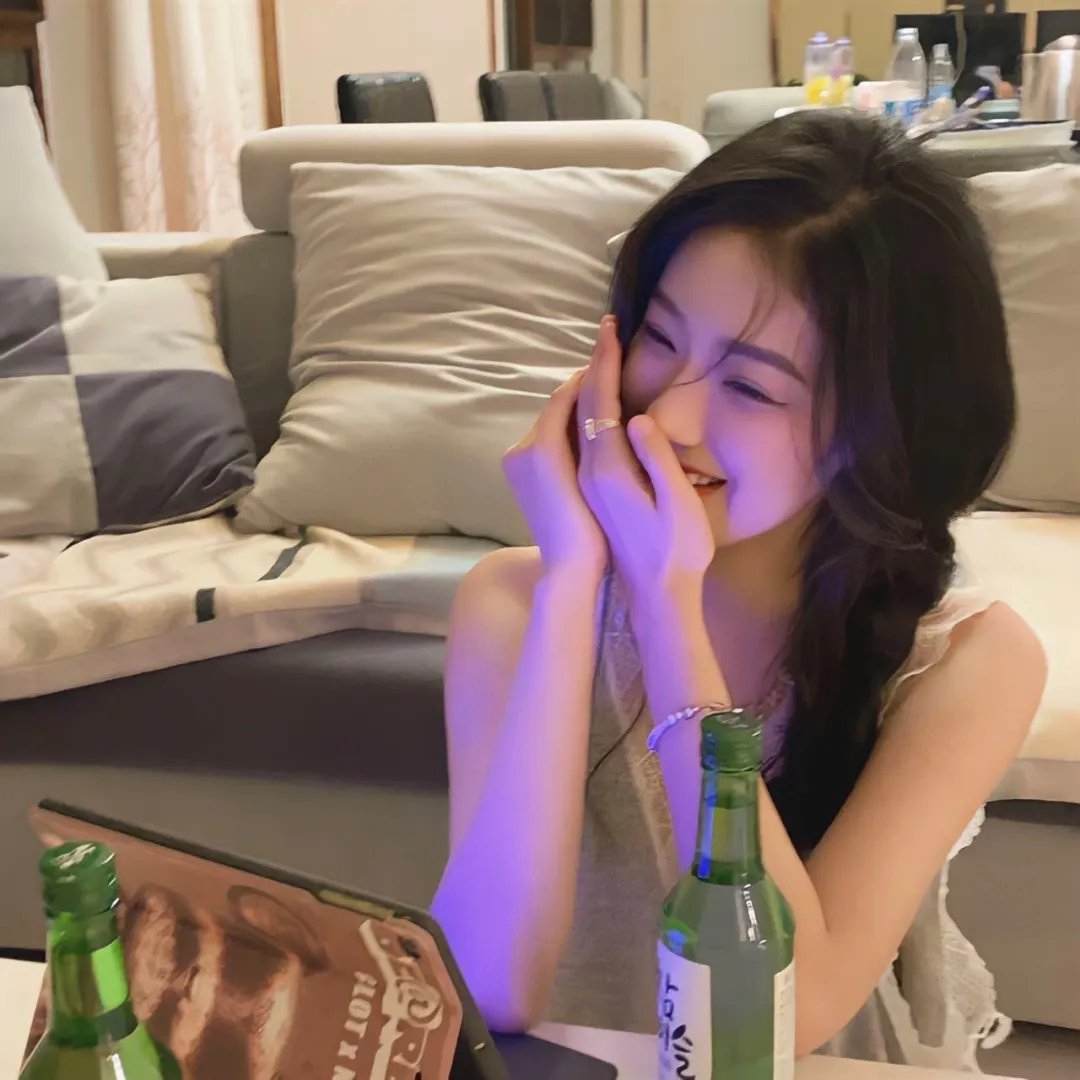 畸人艳迹 在线观看封面